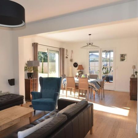 Fantastic House With Pool Villa Andernos-les-Bains Bagian luar foto