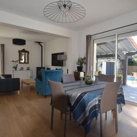 Fantastic House With Pool Villa Andernos-les-Bains Bagian luar foto